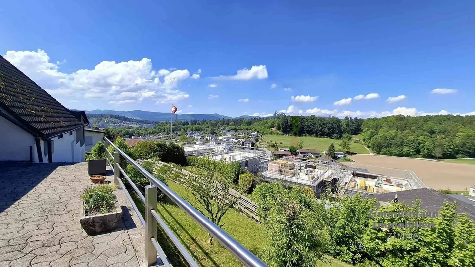 Attraktives Baugrundstück an sonniger Hanglage