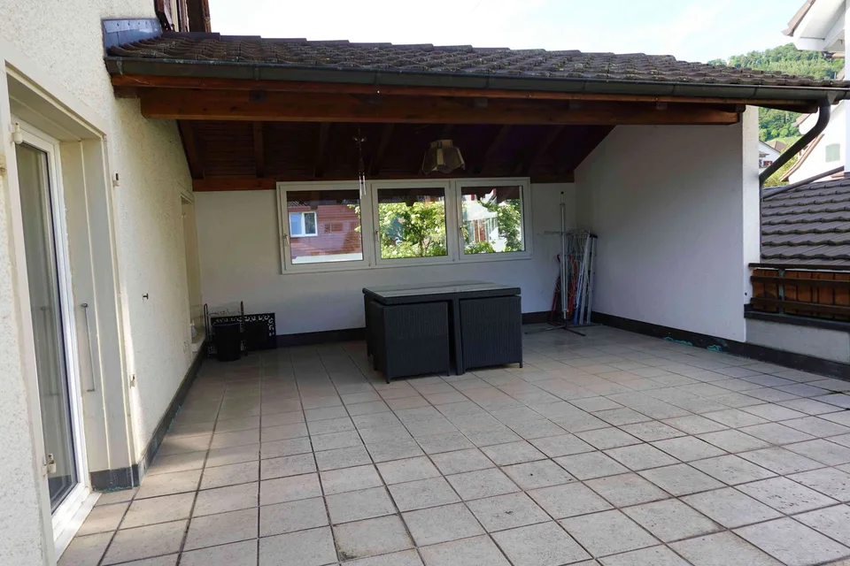 Doppelhaushälfte mit Potential in Oberdorf BL