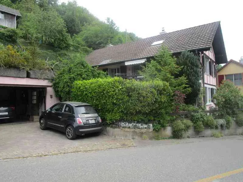 5.5-Zimmer Einfamilienhaus mit grosser Garage