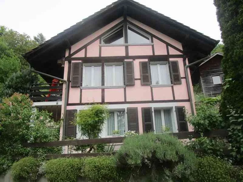 5.5-Zimmer Einfamilienhaus mit grosser Garage