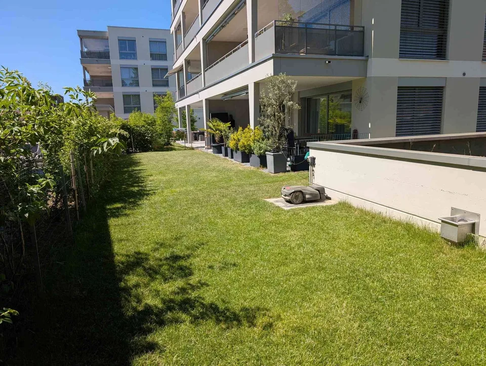 Moderne 3½-Zimmer-Gartenwohnung in Möriken