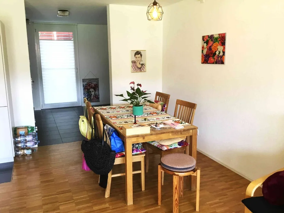 3.5 Zi.Gartenwohnung mit Terrasse in 2542 Pieterlen,BE