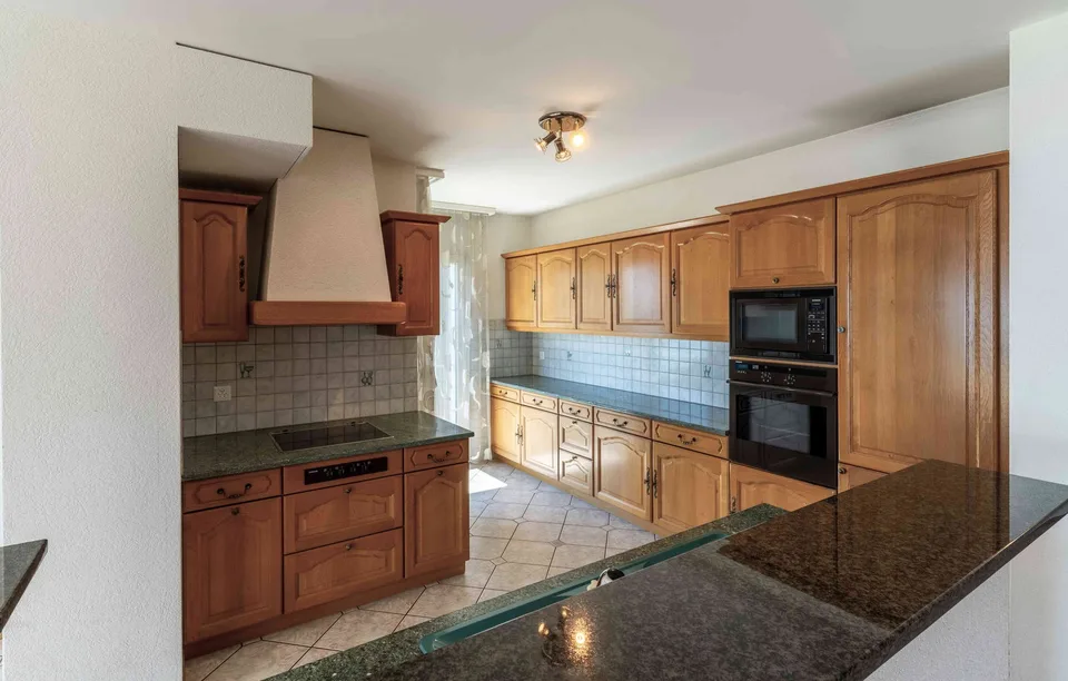 Bel attique duplex 5,5 pces avec vue panoramique à Hauterive NE