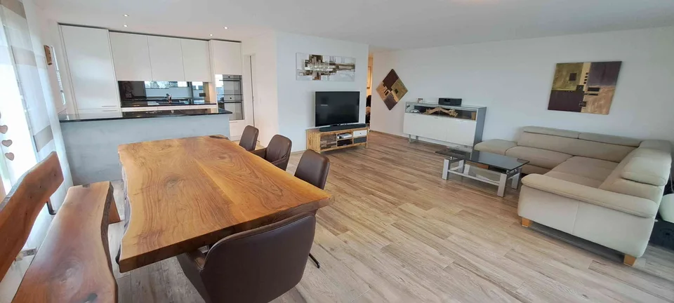 4 1/2 Zimmer Wohnung in Winznau inkl. 3 Einstellplätze und Hobbyraum