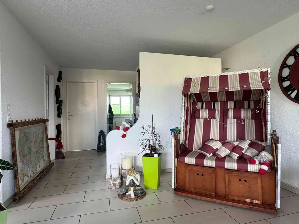 Zentral gelegene 4.5 Zimmer Wohnung mit grosszügigem Balkon