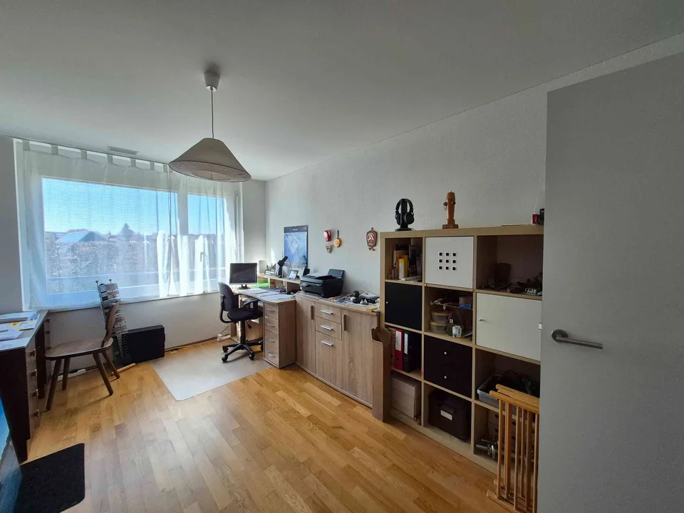 Moderne 4.5-Zimmer-Gartenwohnung (120 m²) mit Jura-Blick in Niederlenz