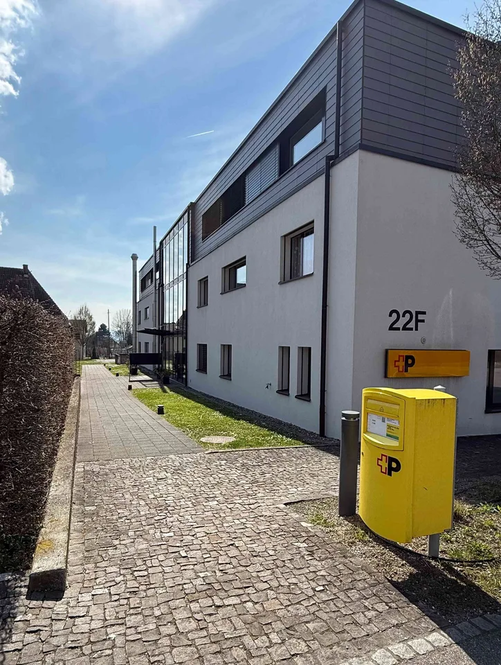 VERMIETETE GESCHÄFTSRÄUME AN ZENTRALER LAGE