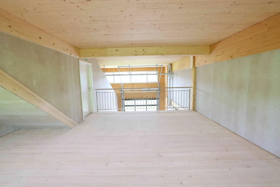 163 m2 Gewerbefläche zum Kauf in Münsingen