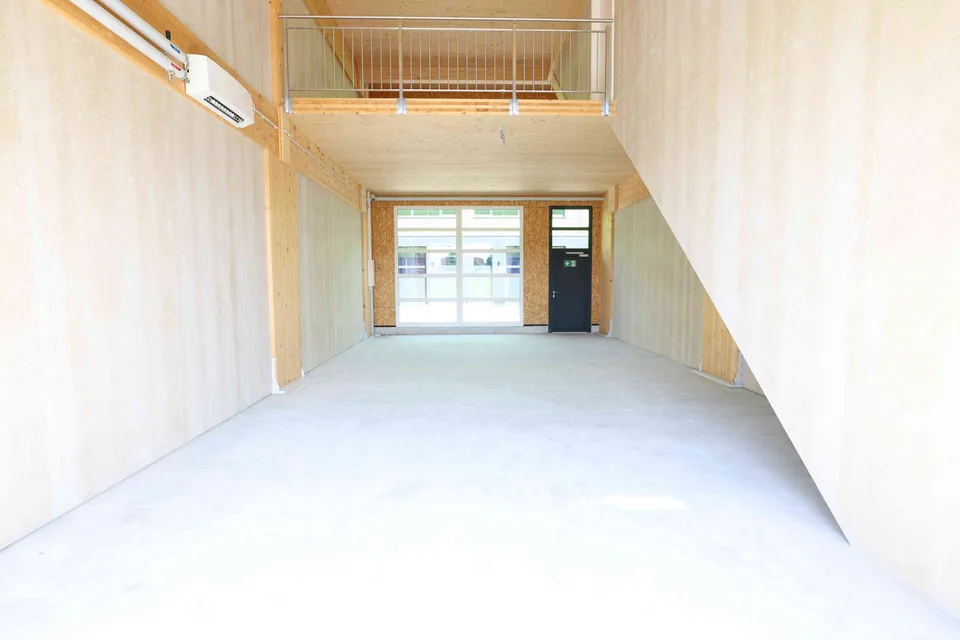 163 m2 Gewerbefläche zum Kauf in Münsingen