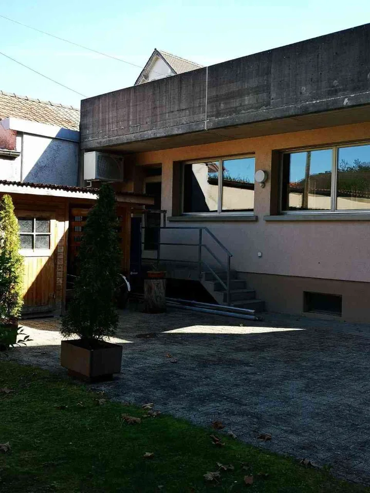 Maison mixte "Vivre confortablement, investir intelligemment."