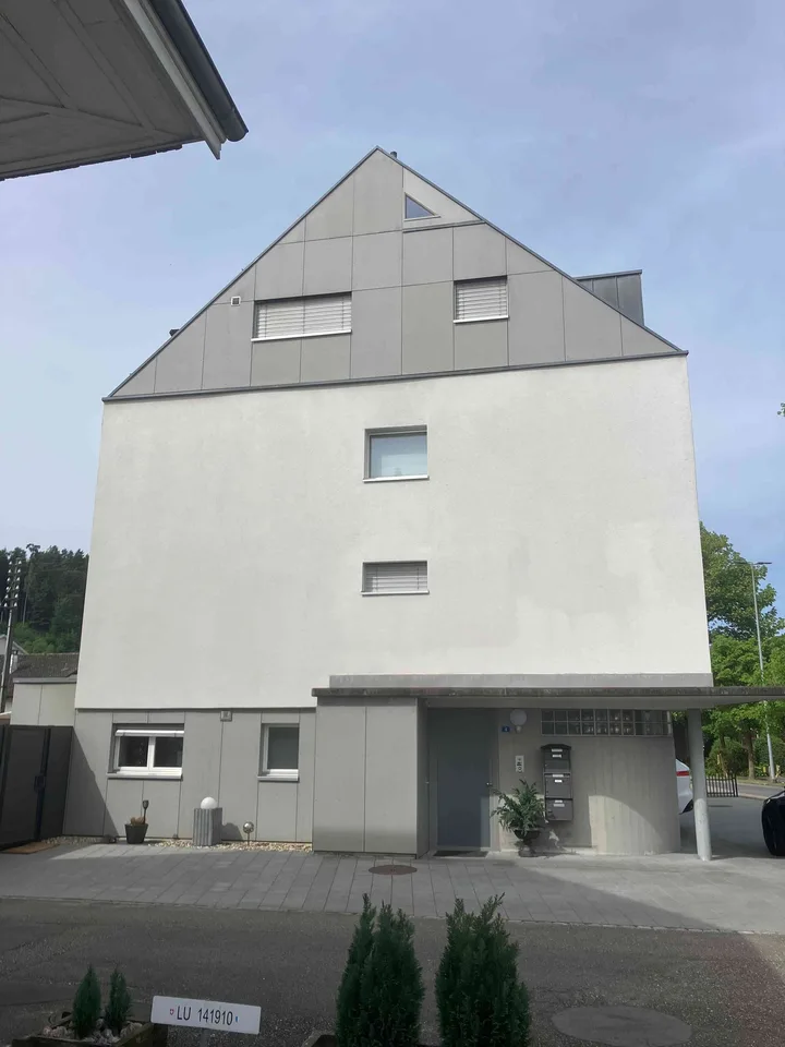 2 Familienhaus mit jeweils 2 Maisonettenwohnungen – foto 11 di 13