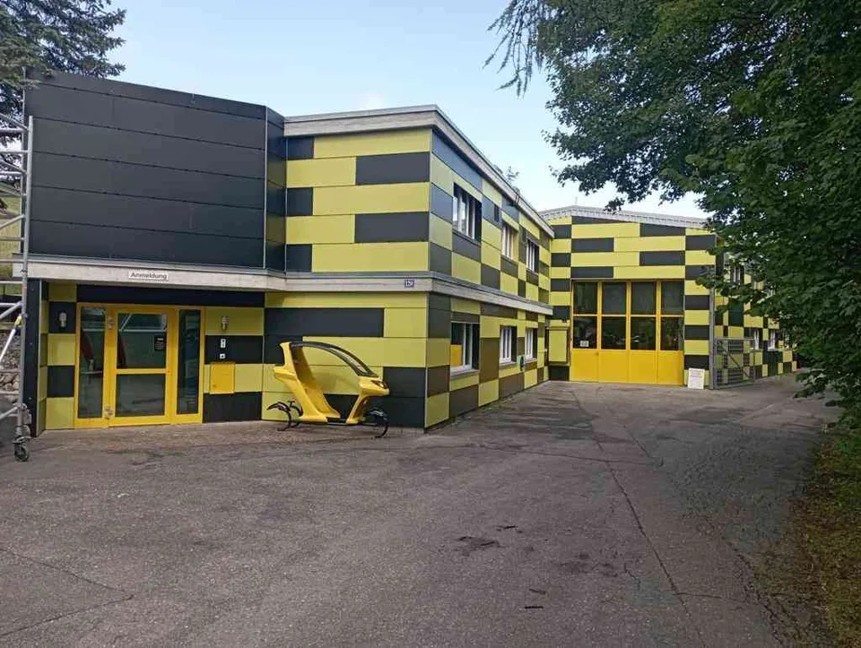 TOP PREIS-LEISTUNG Industrie-/Gewerbeliegenschaft