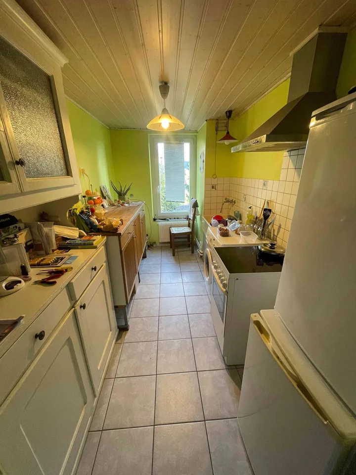 Immeuble de 3 appartements et terrain constructible à vendre à Diesse