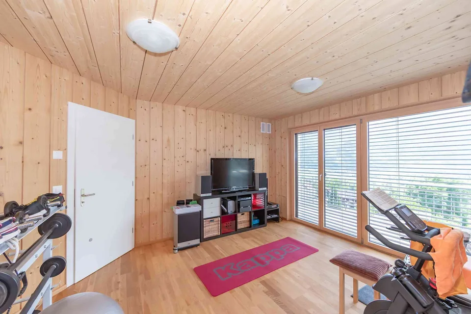Traumhaftes Wohnhaus mit Einliegerwohnung oder Bürofläche – photo 9 sur 13