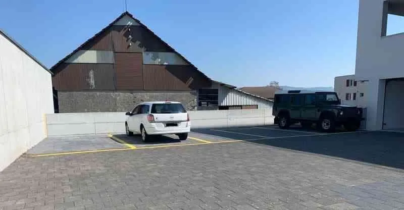 Parkplatz zu verkaufen