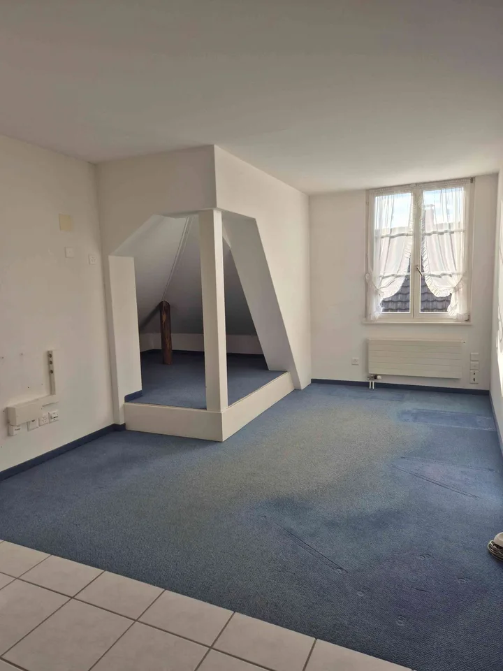 Büro/Gewerbefläche zu verkaufen