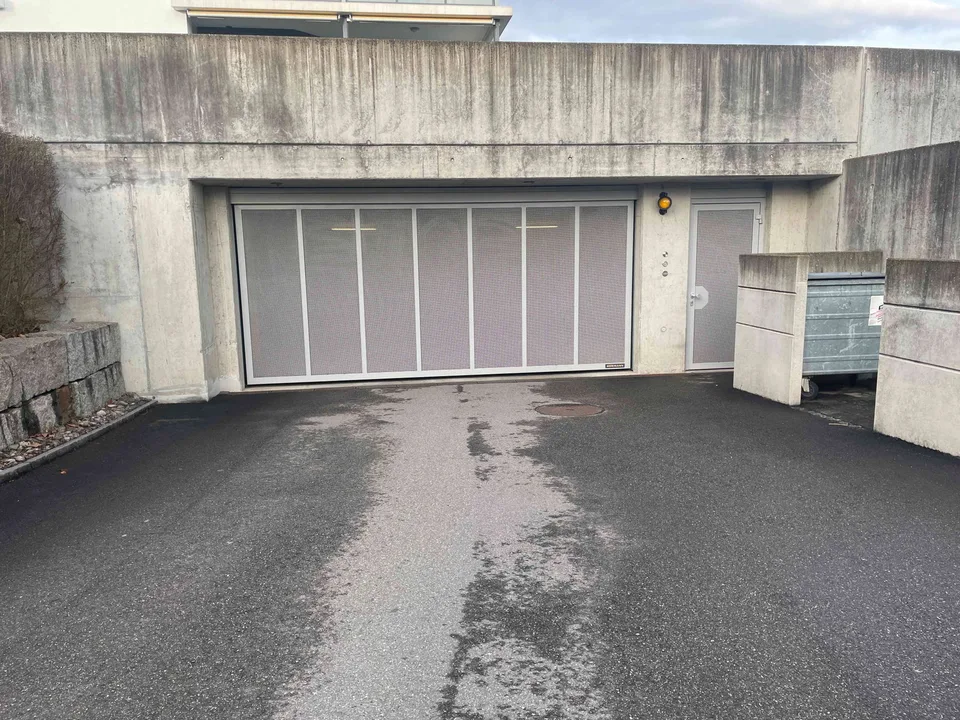 Tiefgaragenparkplatz im „Burgerpark“, Unterentfelden (mit e-Mobility)