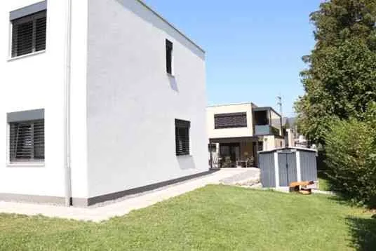 Appartement 3.5pces, couvert à voiture/jardin, PPE de 2 appartements
