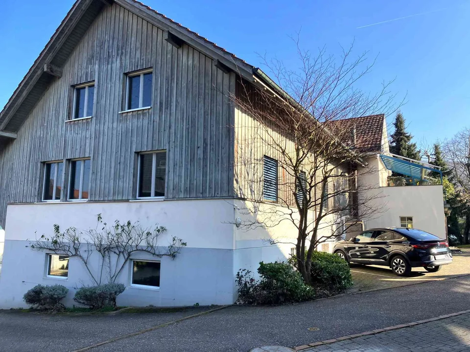 Wohn-und Geschäftshaus / ca. 262m2 und 302m2