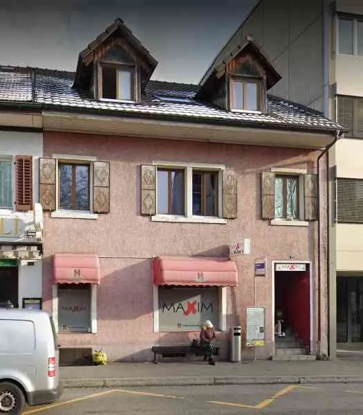 Ehemalige Kontaktbar zu verkaufen oder zu vermieten