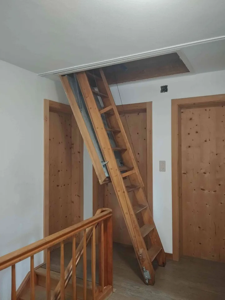 Charmante 7.5 Zimmer Doppelhaushälfte mit Garten