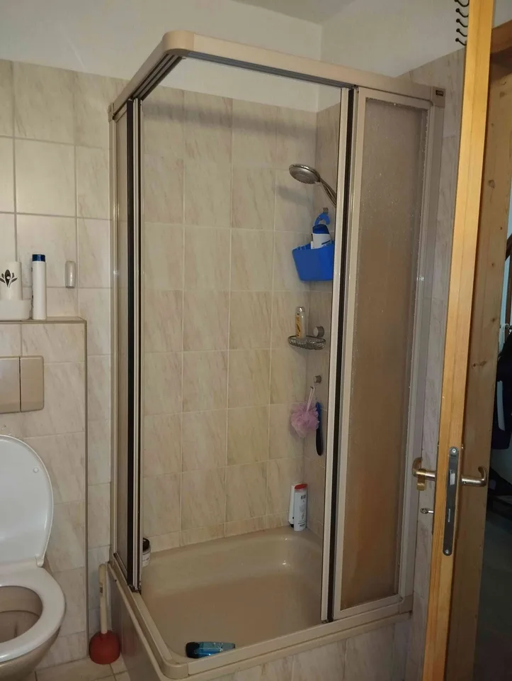 Charmante 7.5 Zimmer Doppelhaushälfte mit Garten