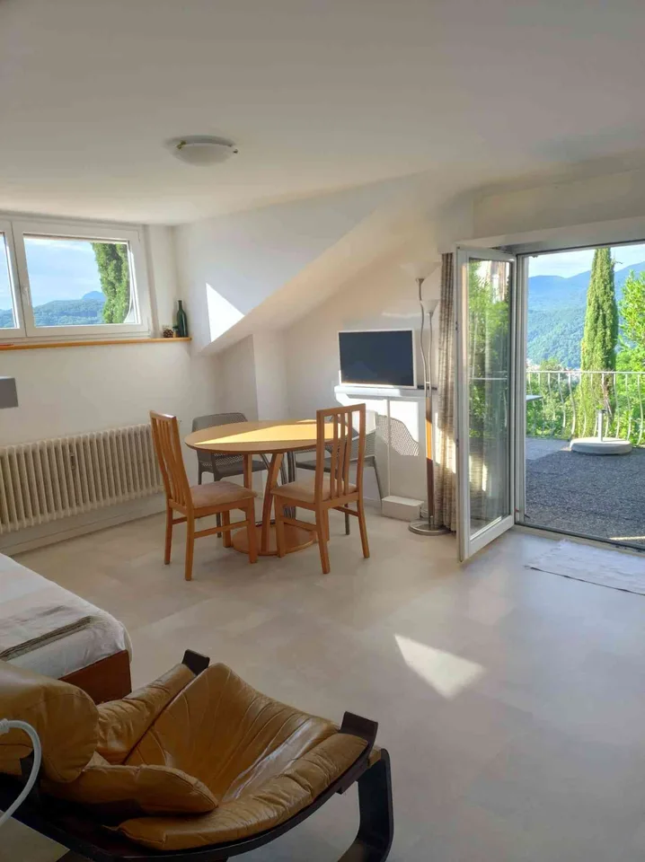 2-Zimmer-Wohnung, möbliert, an Traumlage im Tessin – foto 7 di 13