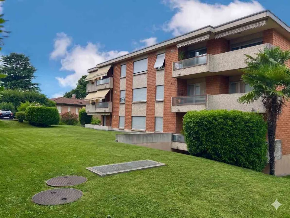 Mendrisio - 3.5 locali ristrutturato con terrazza e posto auto