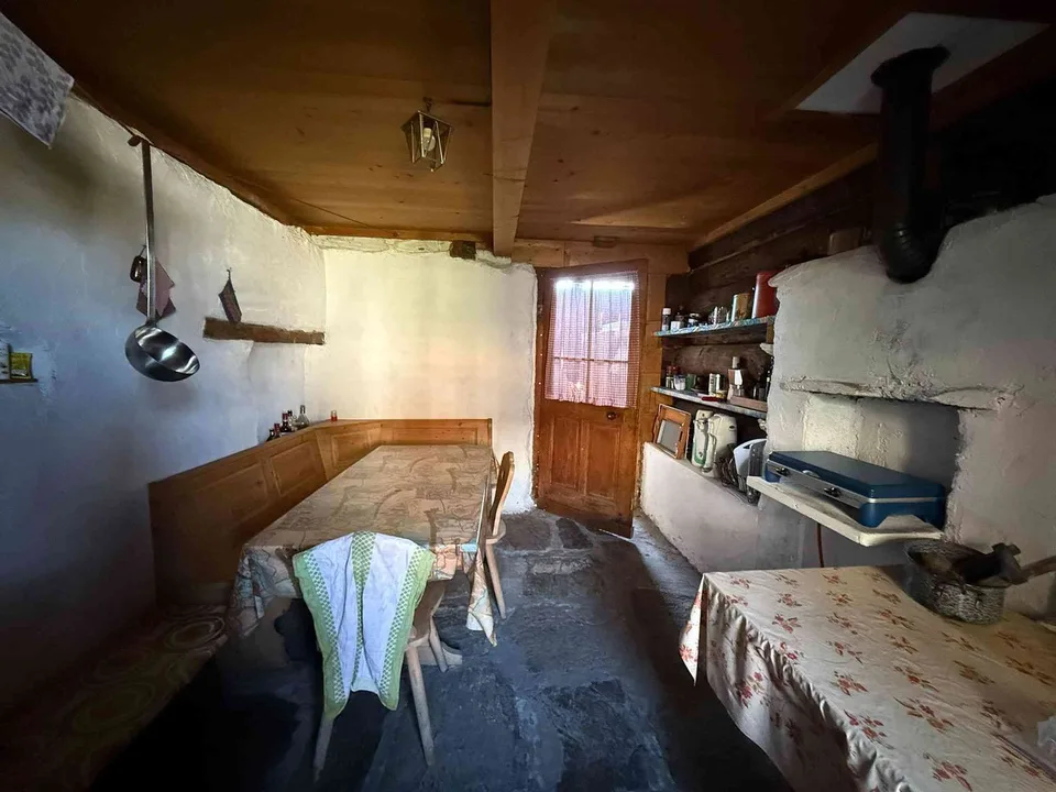 Maiensäss in Plän Vest (Bergell) / Cascina a Plän Vest (Bregaglia)
