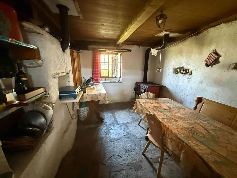 Maiensäss in Plän Vest (Bergell) / Cascina a Plän Vest (Bregaglia)