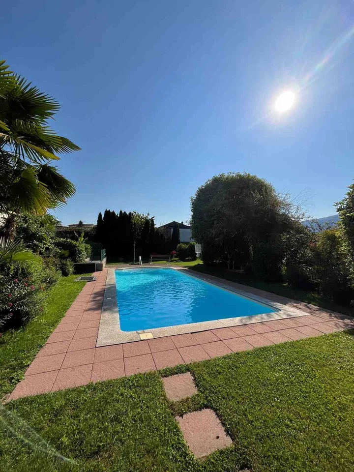 Appartamento 3.5 locali pianterreno con giardino d'inverno