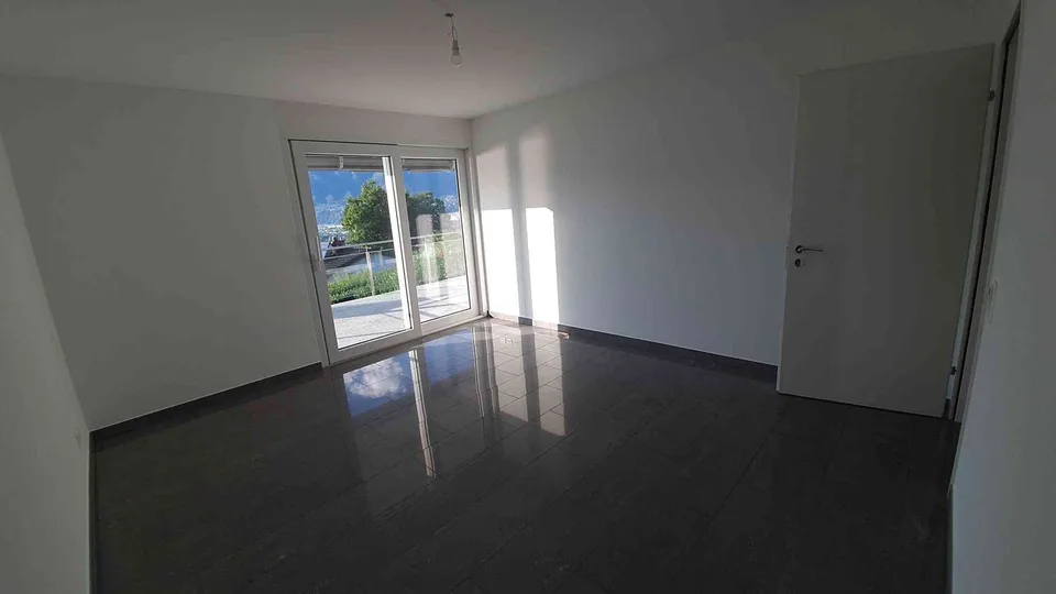 Terrassenwohnung (6-Partei Eigentumswohnanlage) in Gerra Gambarogno