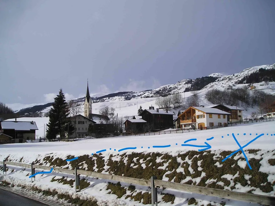 Bauland im Ferienort Val Lumnezia sofort zu verkaufen