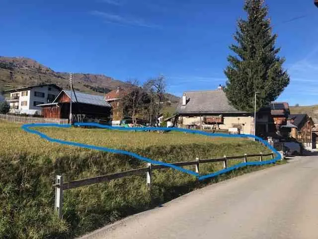 Bauland im Ferienort Val Lumnezia sofort zu verkaufen