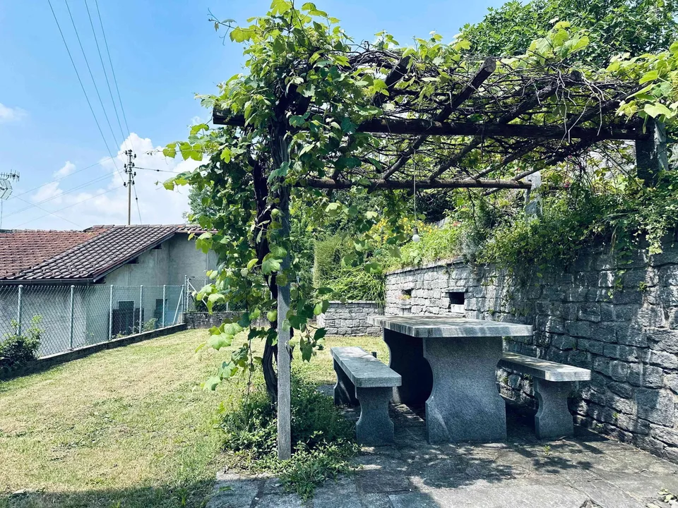 Casa bifamiliare