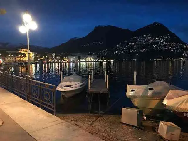 Moderno appartamento di lusso con vista lago