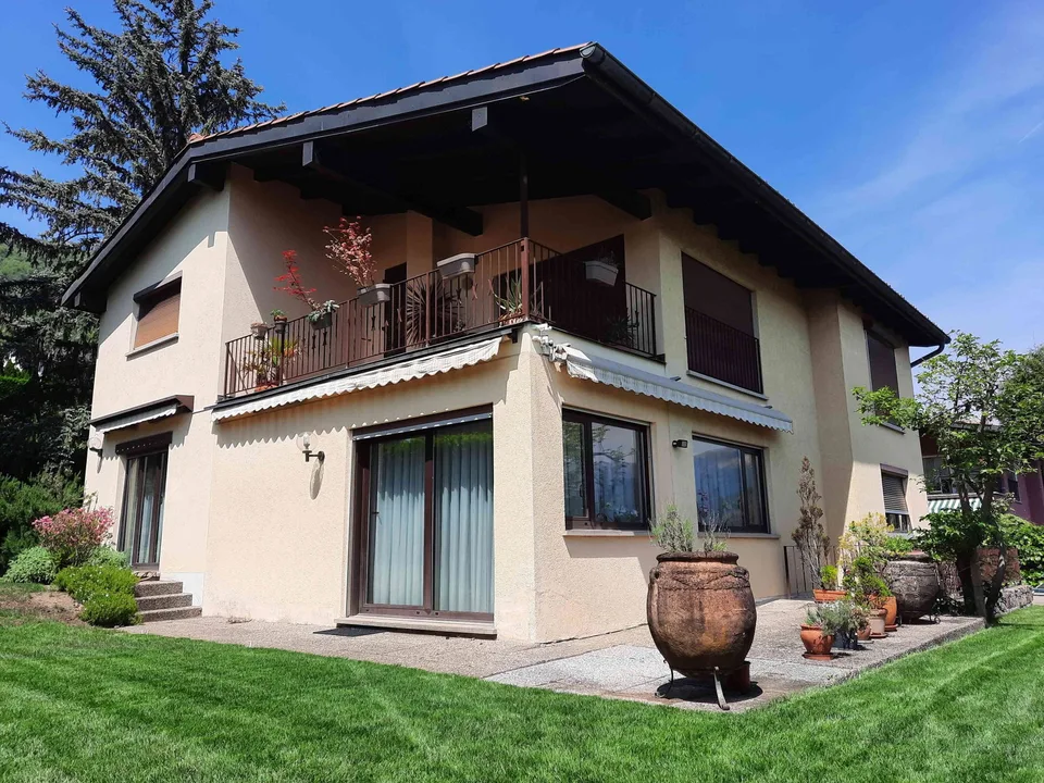 Bella villa unifamiliare / Schöne Einfamilienvilla Manno