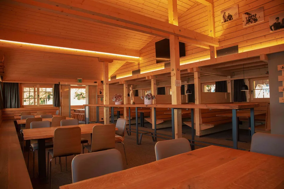 Bergrestaurant Burleun /mitten im Wander- und Skigebiet