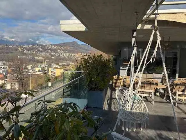 Vendesi moderno attico di lusso - 6 locali, Pregassona, Lugano