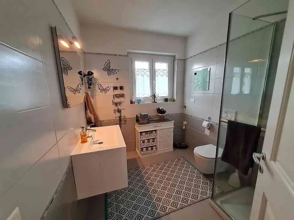 Renovierte 3,5-Zimmer-Wohnung – Nutzung als Erst oder Zweitwohnungsitz