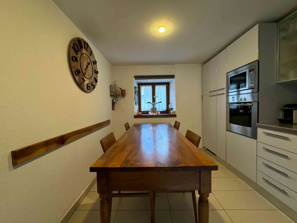 Casa 5.5 locali + monolocale affittato nel nucleo di Biasca
