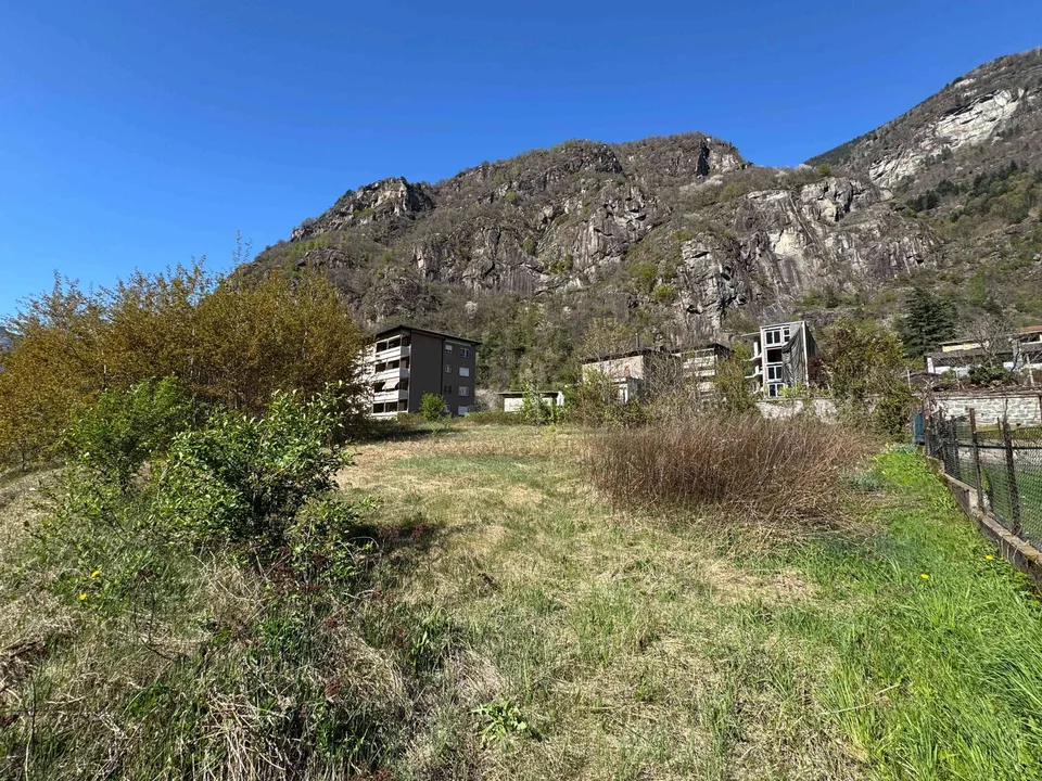 Terreno edificabile per palazzine o case a Bodio