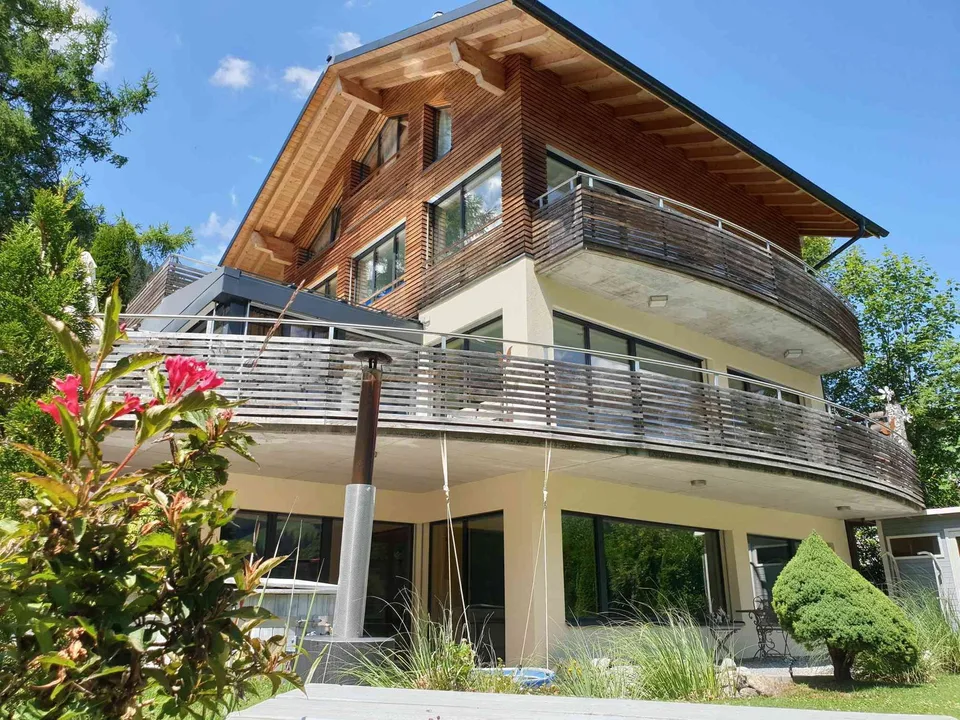 Alpine Eleganz im Wanderparadies und Skiweltcuport Adelboden / Kt Bern