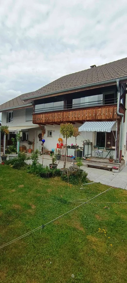 4 1/2 Zimmer-Wohnung im 1 OG und 2. OG in einem 2 Familienhaus
