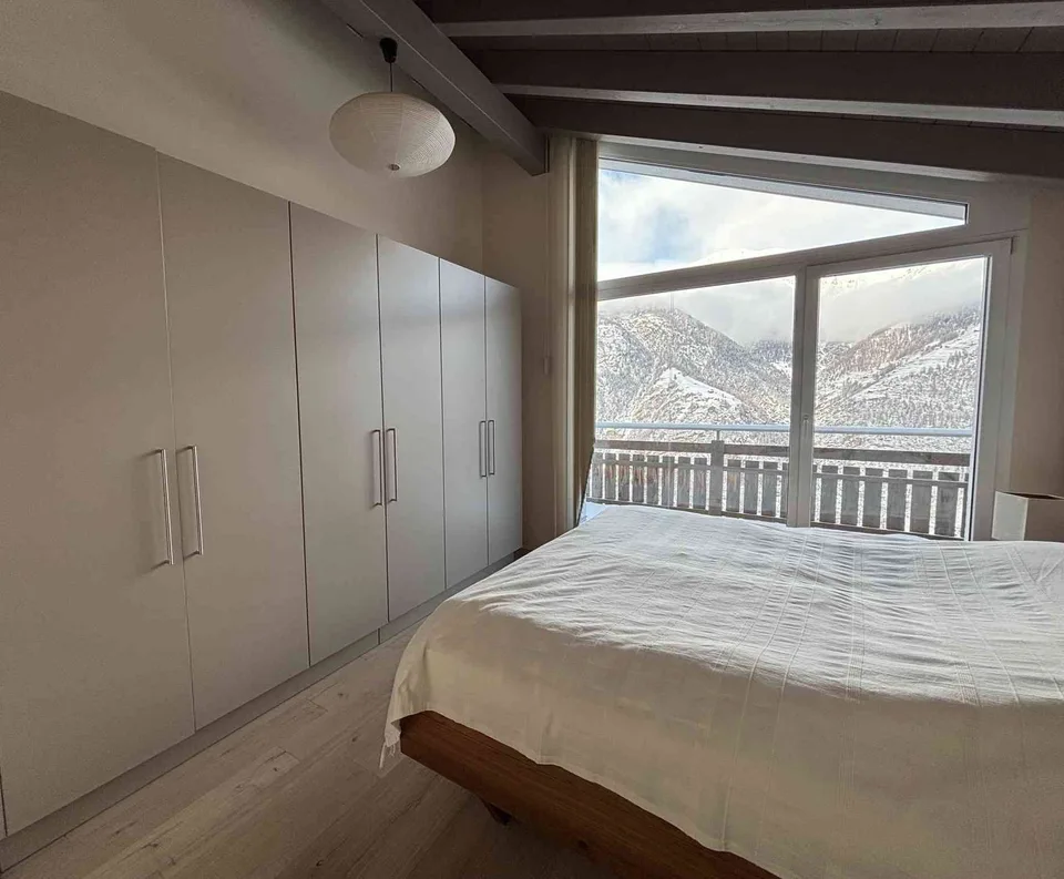 4.5-Zi-Whg mit traumhafter Aussicht im sonnigen Bergdorf Grächen – Foto 9 von 13