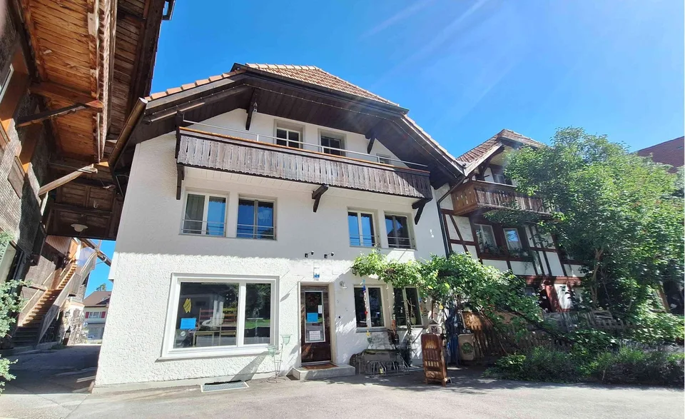 Wohn- Gewerbehaus ihrer Träume in Schwarzenburg