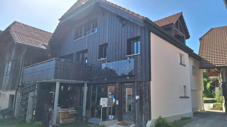 Wohn- Gewerbehaus ihrer Träume in Schwarzenburg