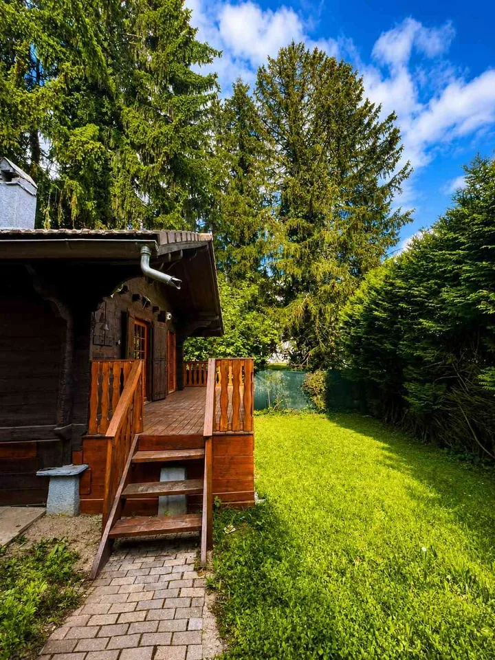 Rare opportunité - chalet à vendre entièrement rénové à Lausanne