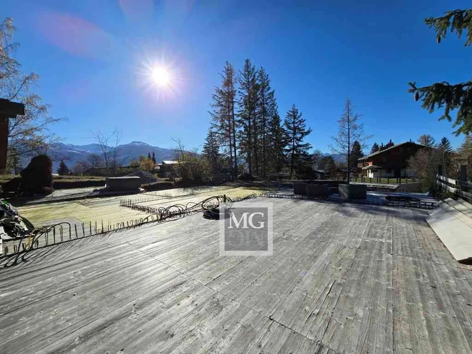 En résidence secondaire, Chalet de Prestige 8,5 pièces