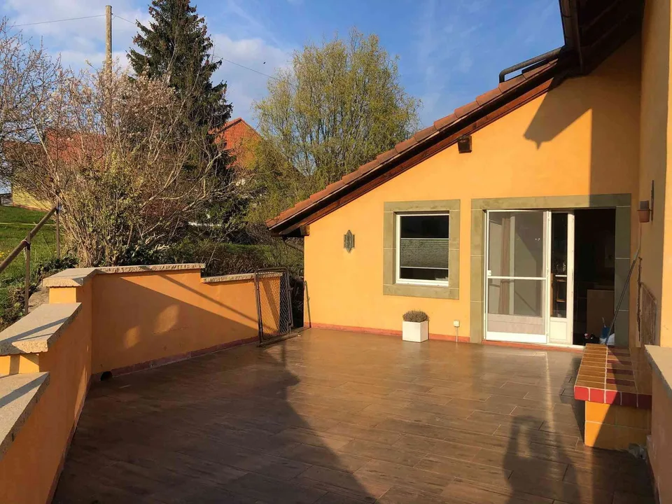 maisons villageoises individuelles en campagne vaudoise,